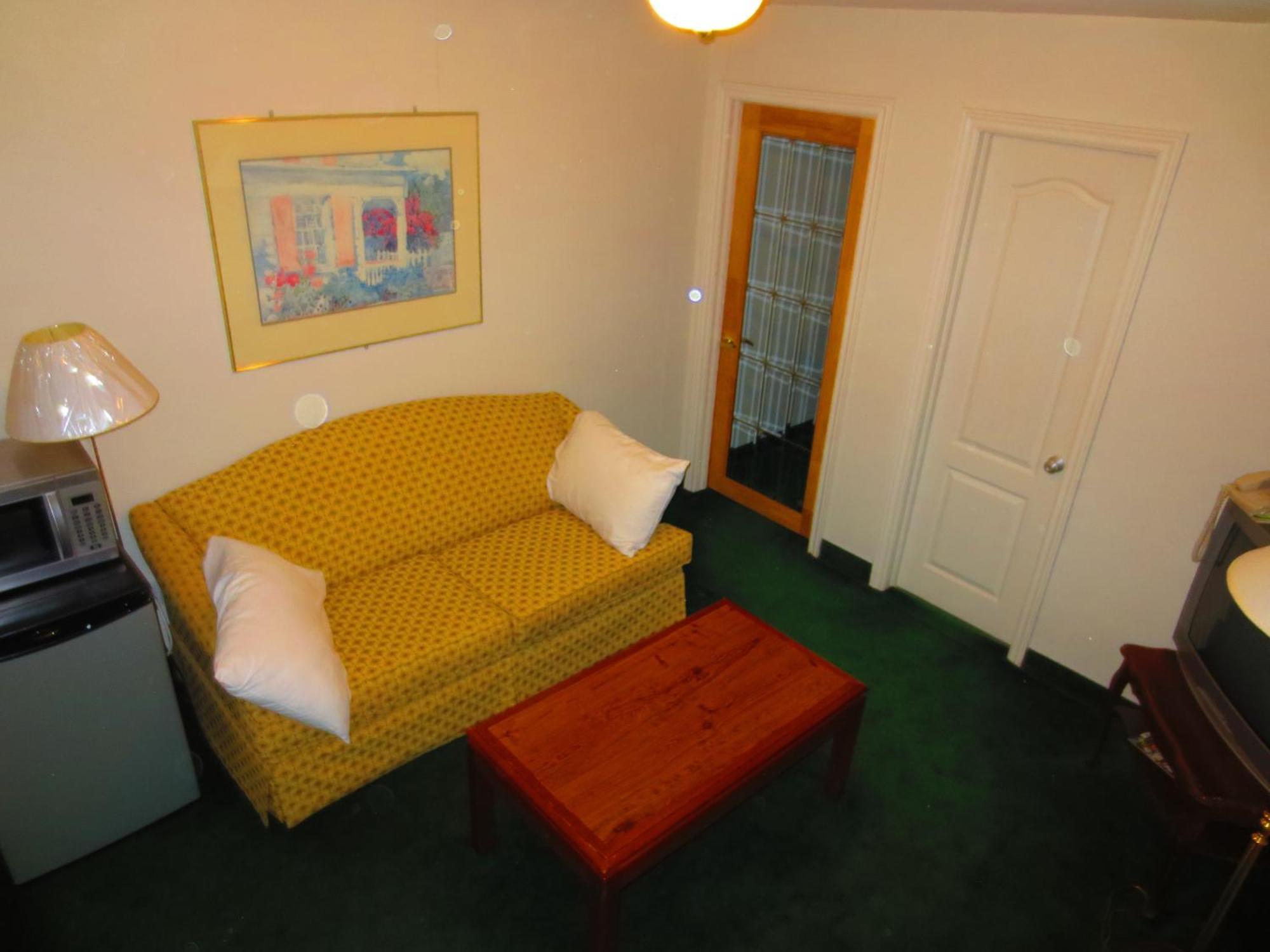 Canadiana Motel Hanover Buitenkant foto