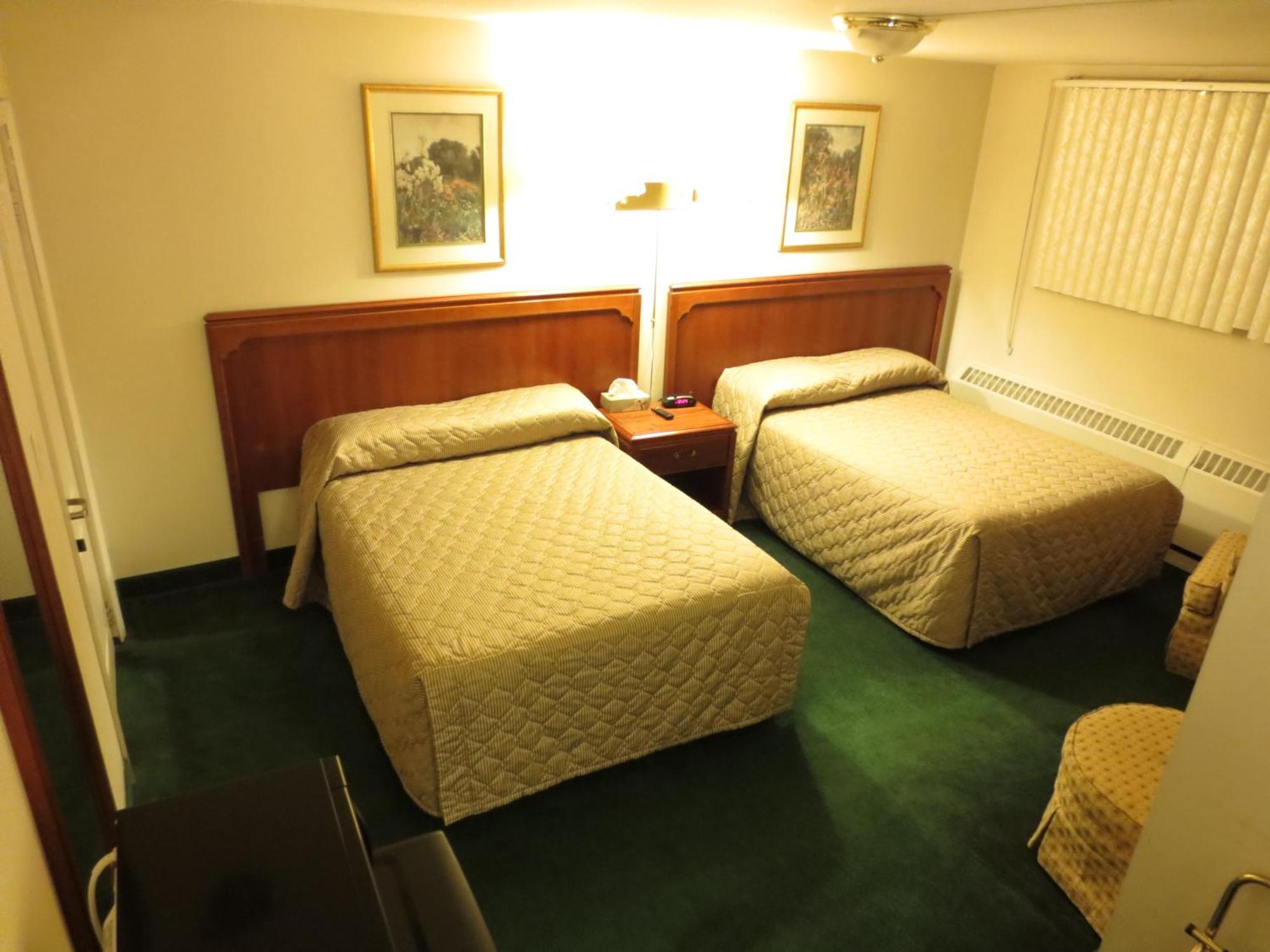 Canadiana Motel Hanover Buitenkant foto