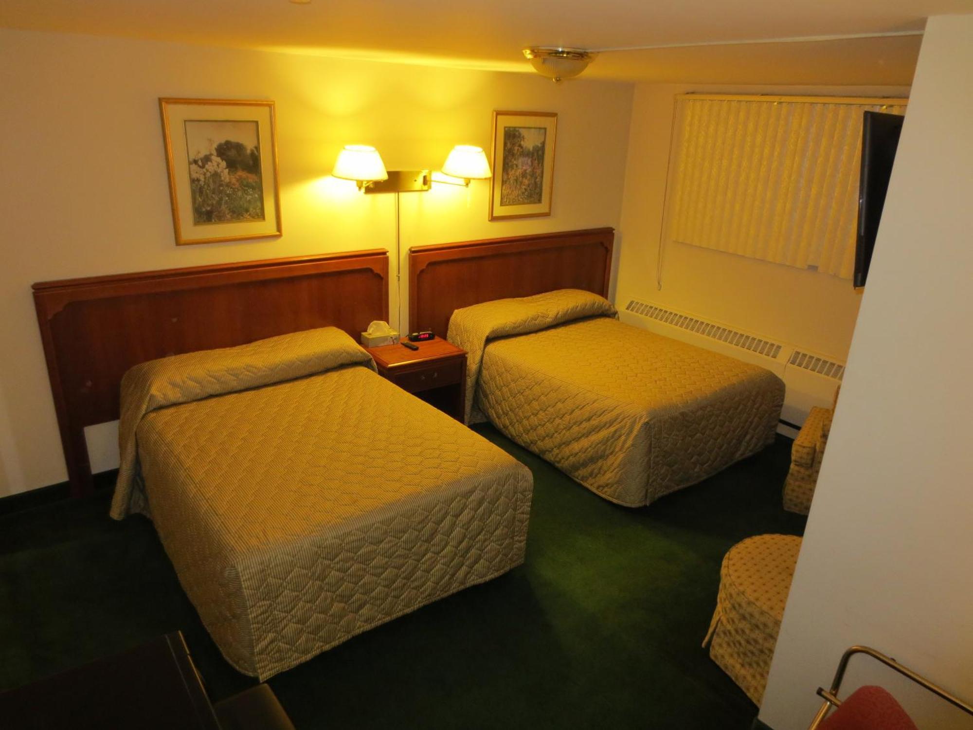 Canadiana Motel Hanover Buitenkant foto